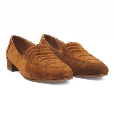 Ženske braon cipele mokasine izradjene od prvoklasne prevrnute kože.