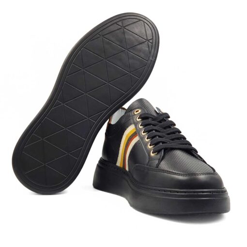 Muške cipele patike Seven holes izradjene su od vrhunske Nappa kože