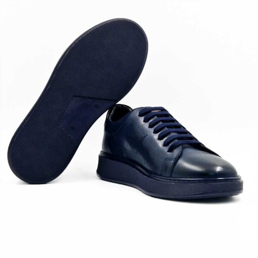 Muške cipele S25-310-1 savršene su za muškarce koji cene kvalitet i jednostavnost, ali su uvek u potrazi za nečim autentičnim. Tip izrade- Blake Stitch.